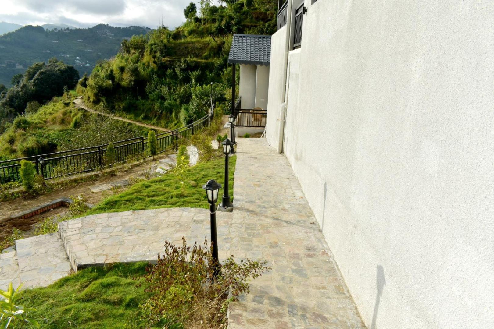 Rega Manivedya The Jungle Trail Resort Mukteshwar Buitenkant foto
